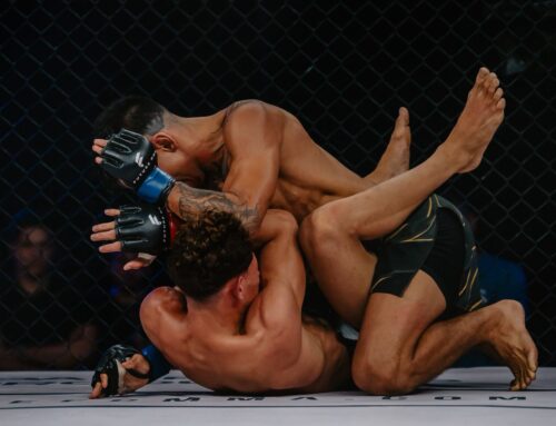 Peso galo – Xavier vence guerra de cinco rounds e é o novo campeão